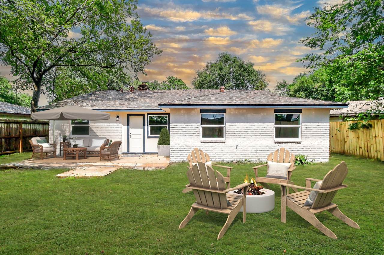 11527 Raven View Drive - Photo 1