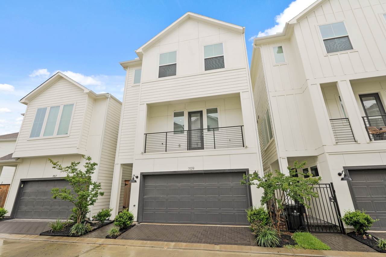 709 Sienna Palm Lane - Photo 1