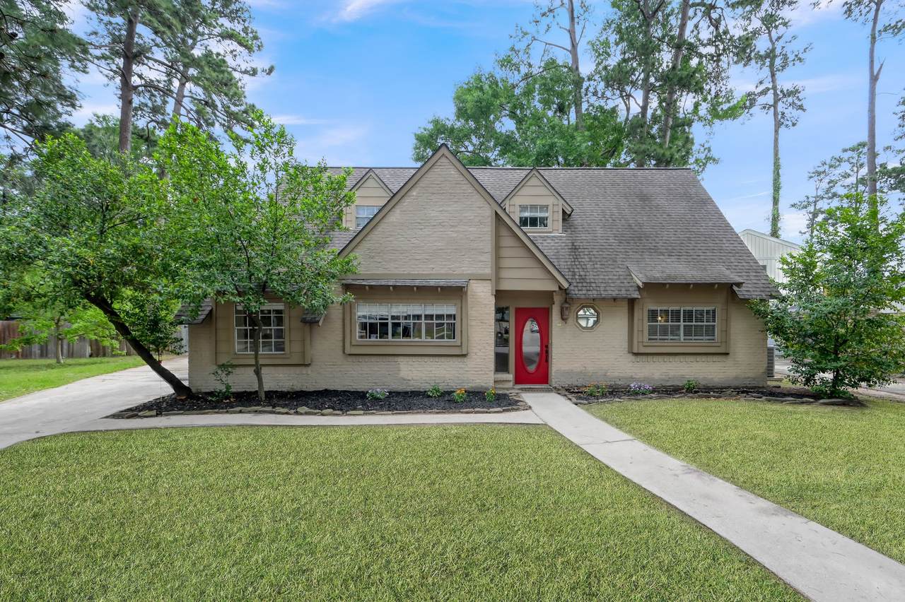 25610 Walnut Grove Circle - Photo 1