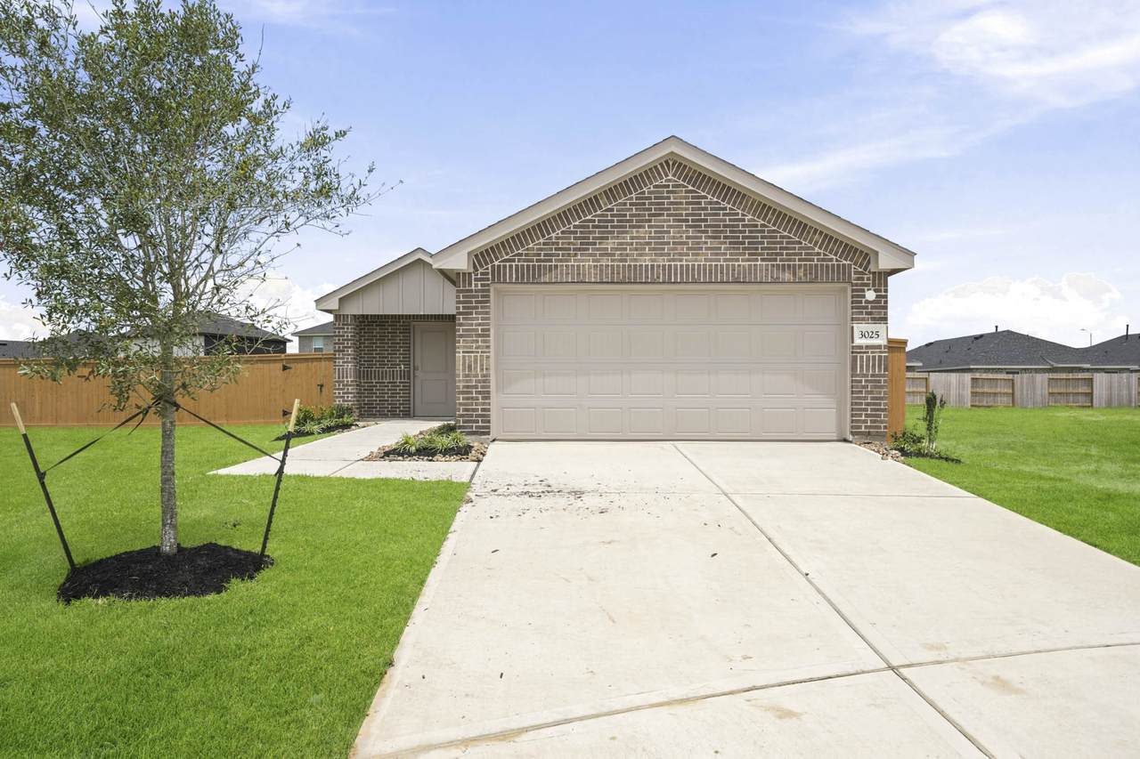 3025 Navy Hill Court - Photo 1