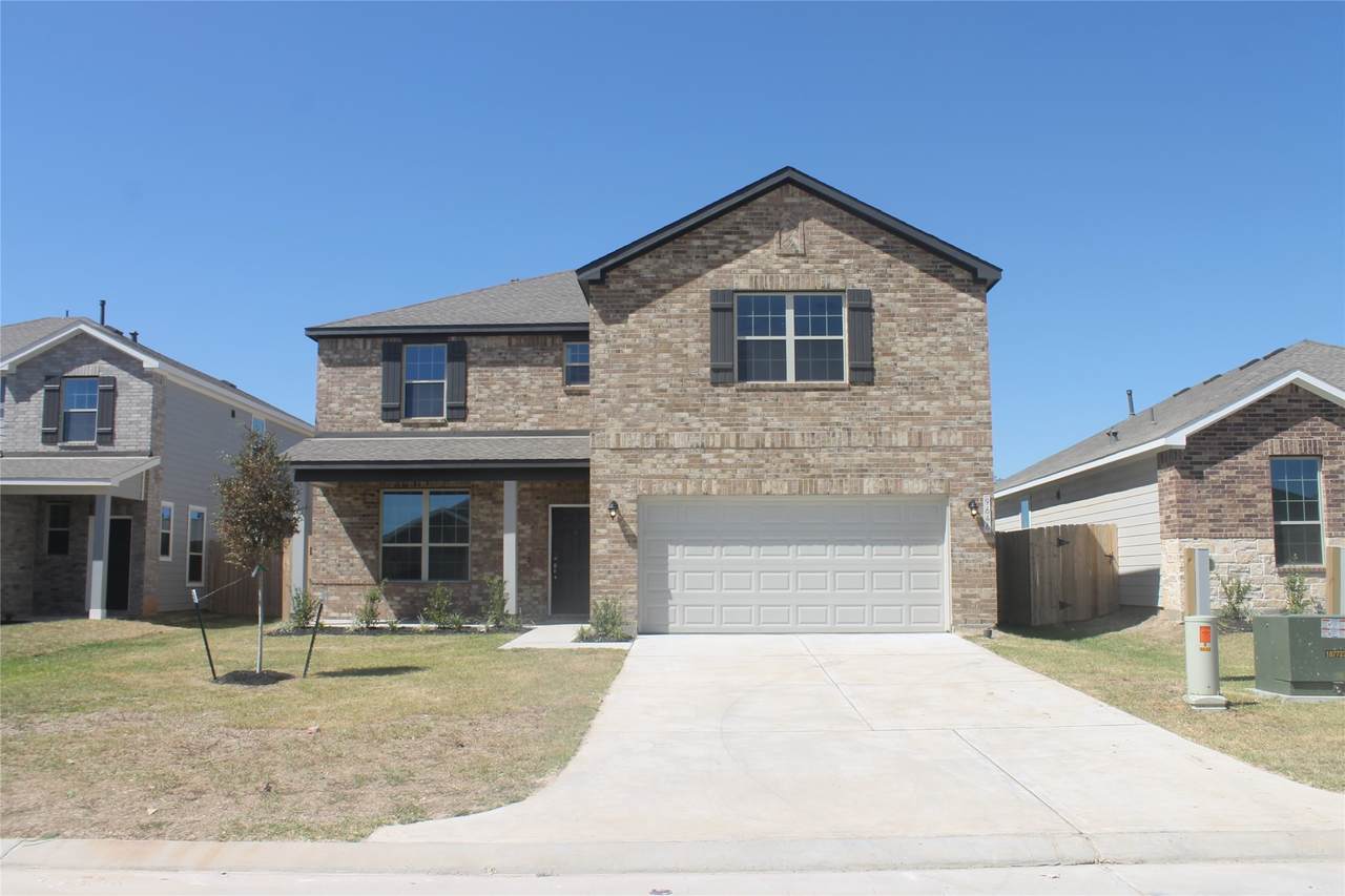 9646 Caney Trails - Photo 1