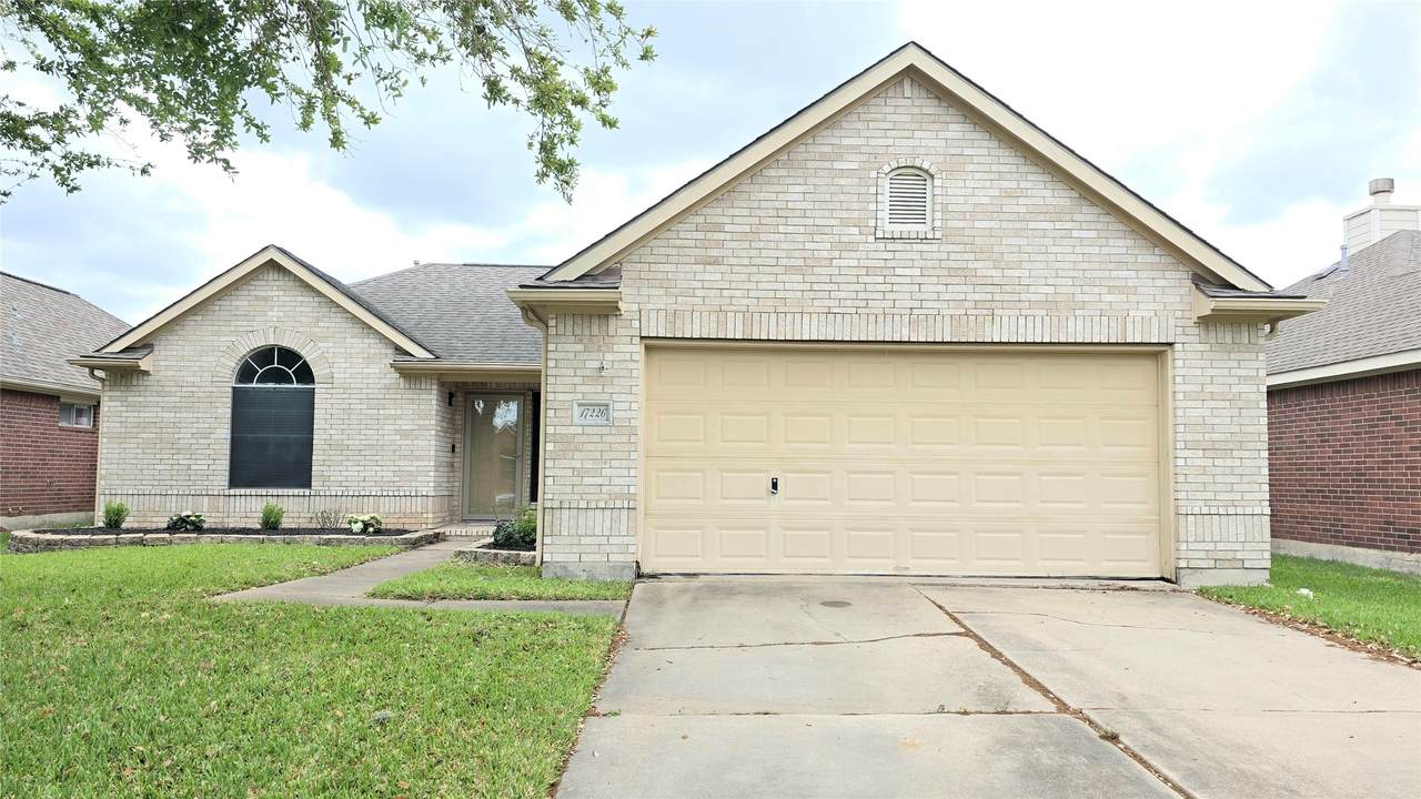 17226 Stratford Green Dr Drive - Photo 1