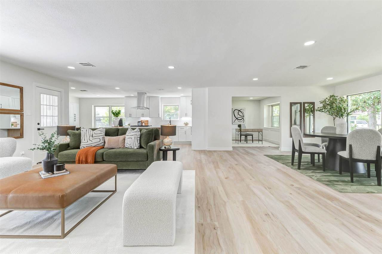 9923 Emnora Lane - Photo 1