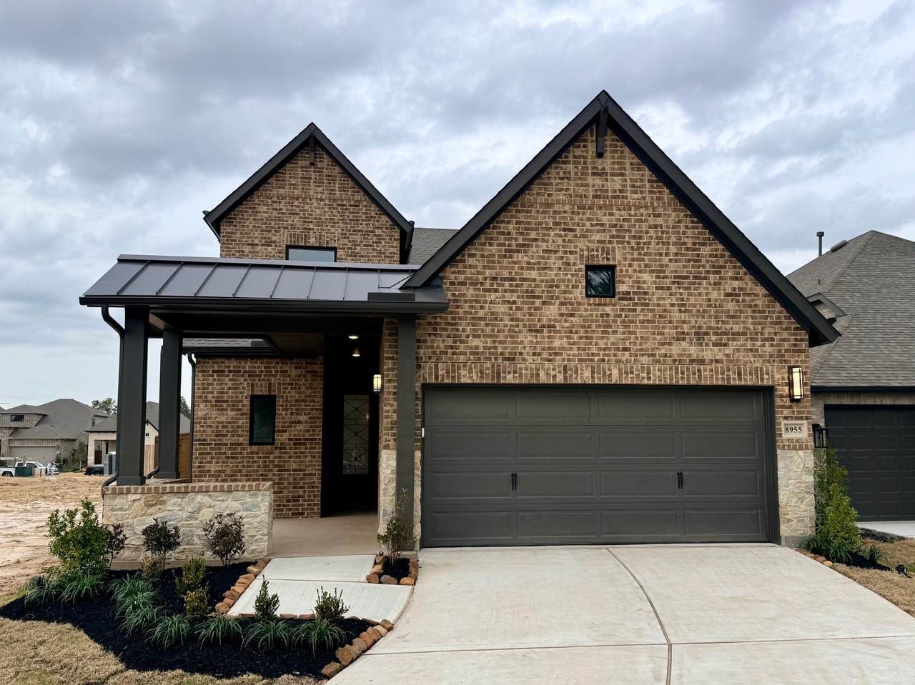 8955 Blackwoods Court - Photo 1