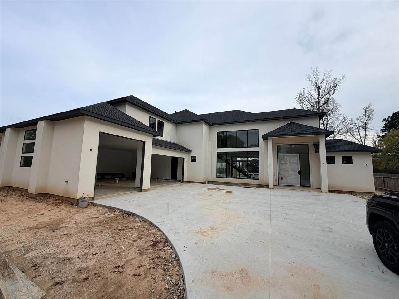 5907 Weisinger Dr - Photo 1