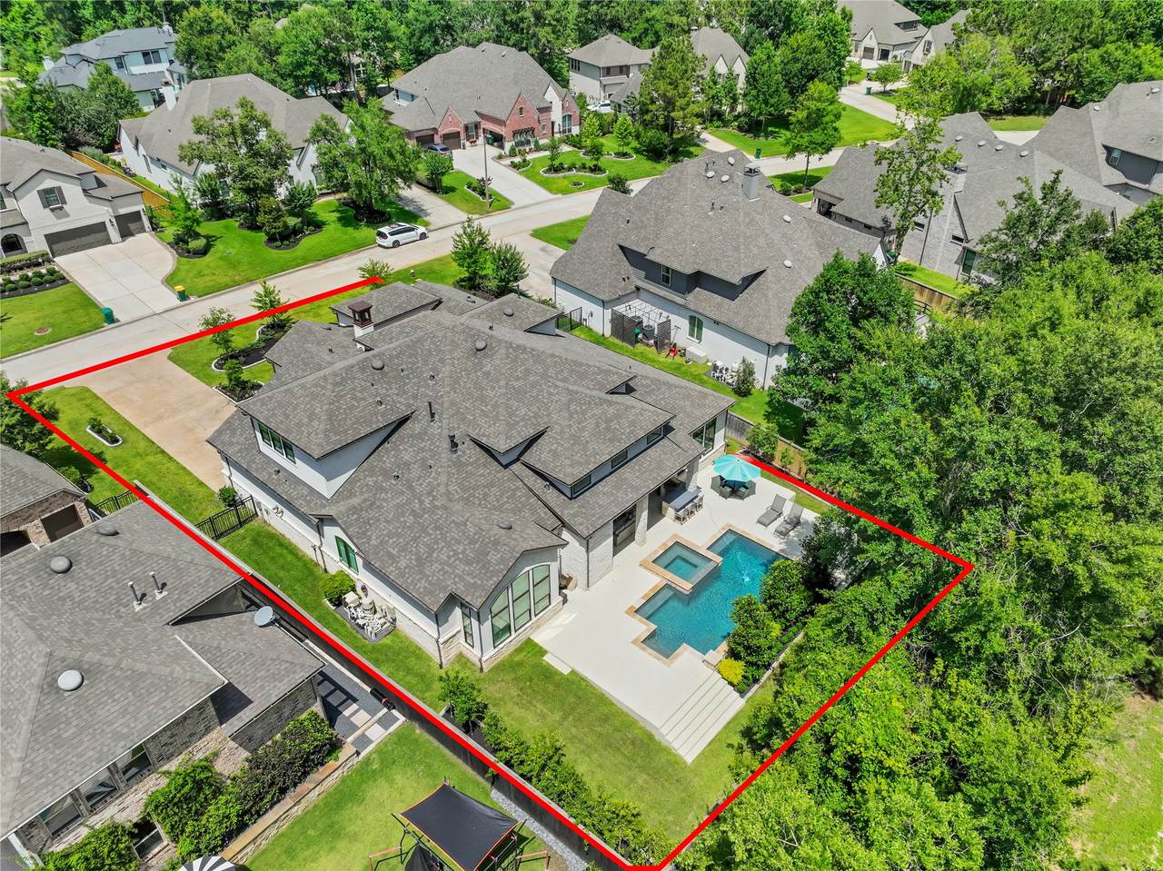 129 Larkhaven Drive - Photo 1