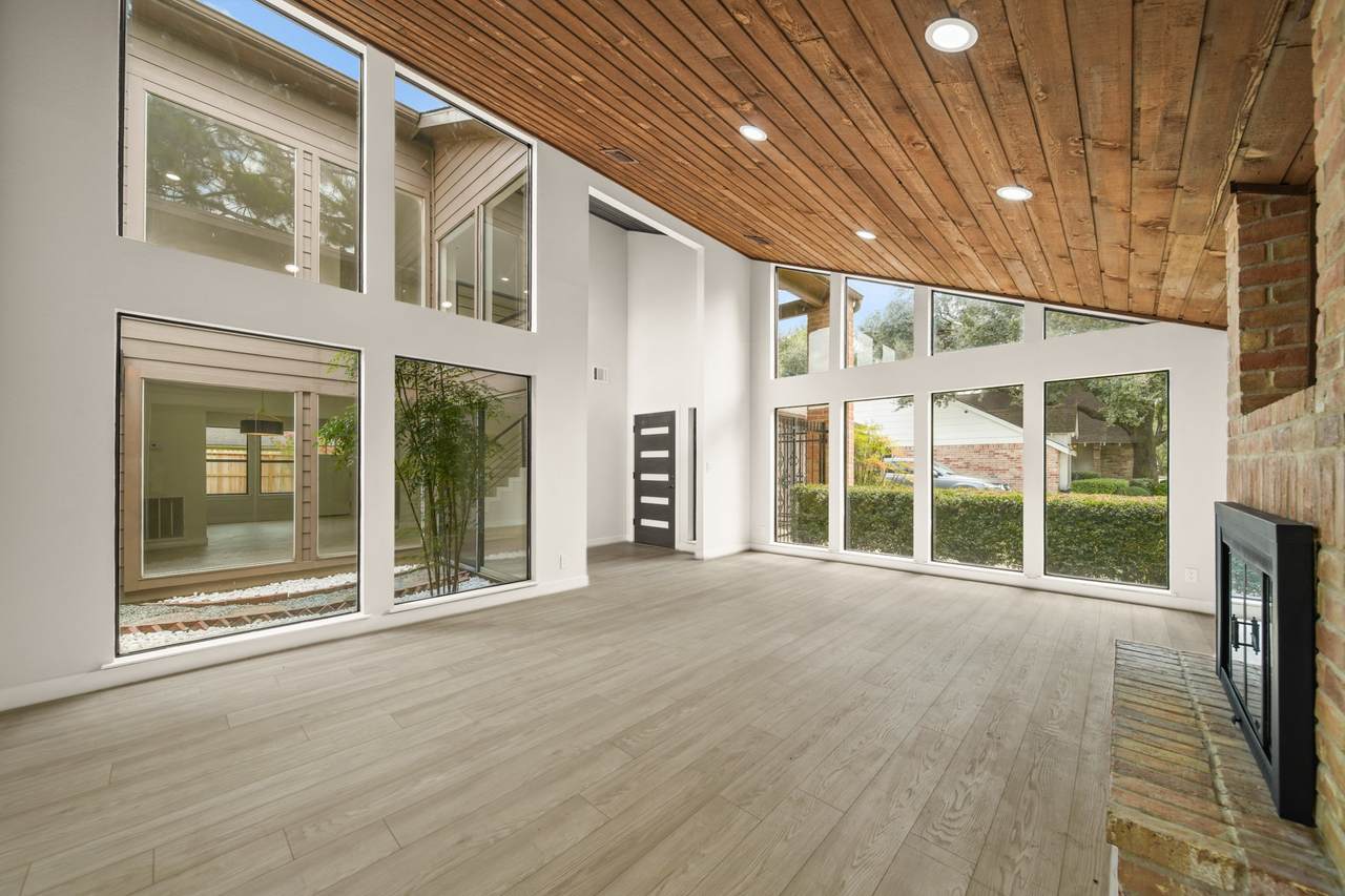 3010 Manila Lane - Photo 1