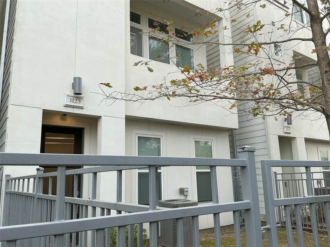 3123 Leeland Street - Photo 1
