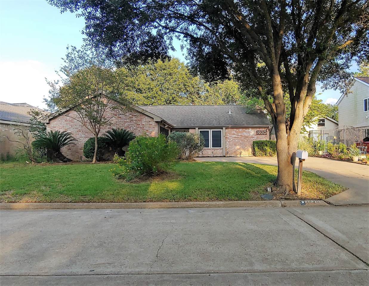 1930 Pepperwood Lane - Photo 1