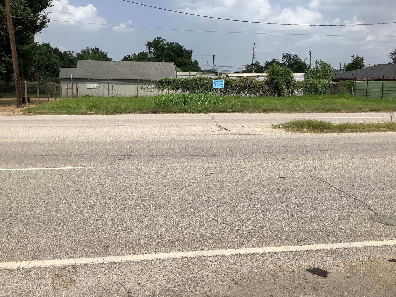 3625 Lockwood Drive - Photo 1