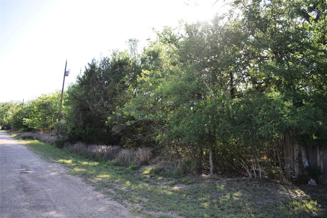 511 Deer Run Trail - Photo 1