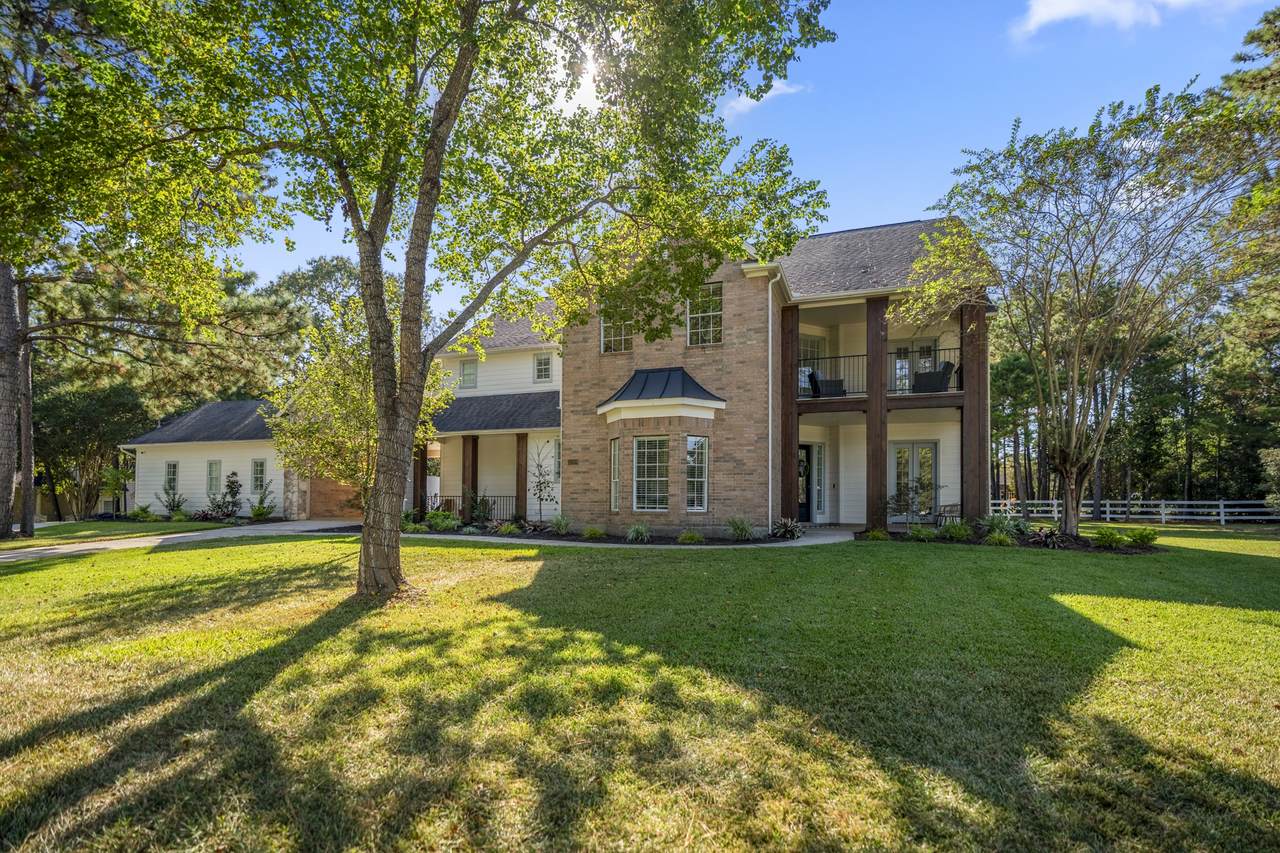 33319 White Oak Court - Photo 1