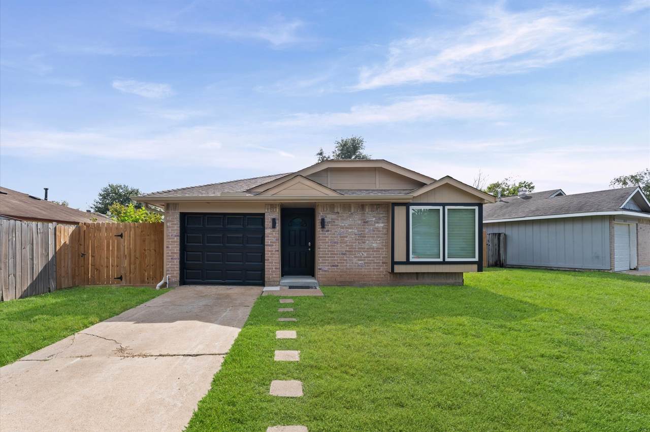 1618 Brickarbor Drive - Photo 1