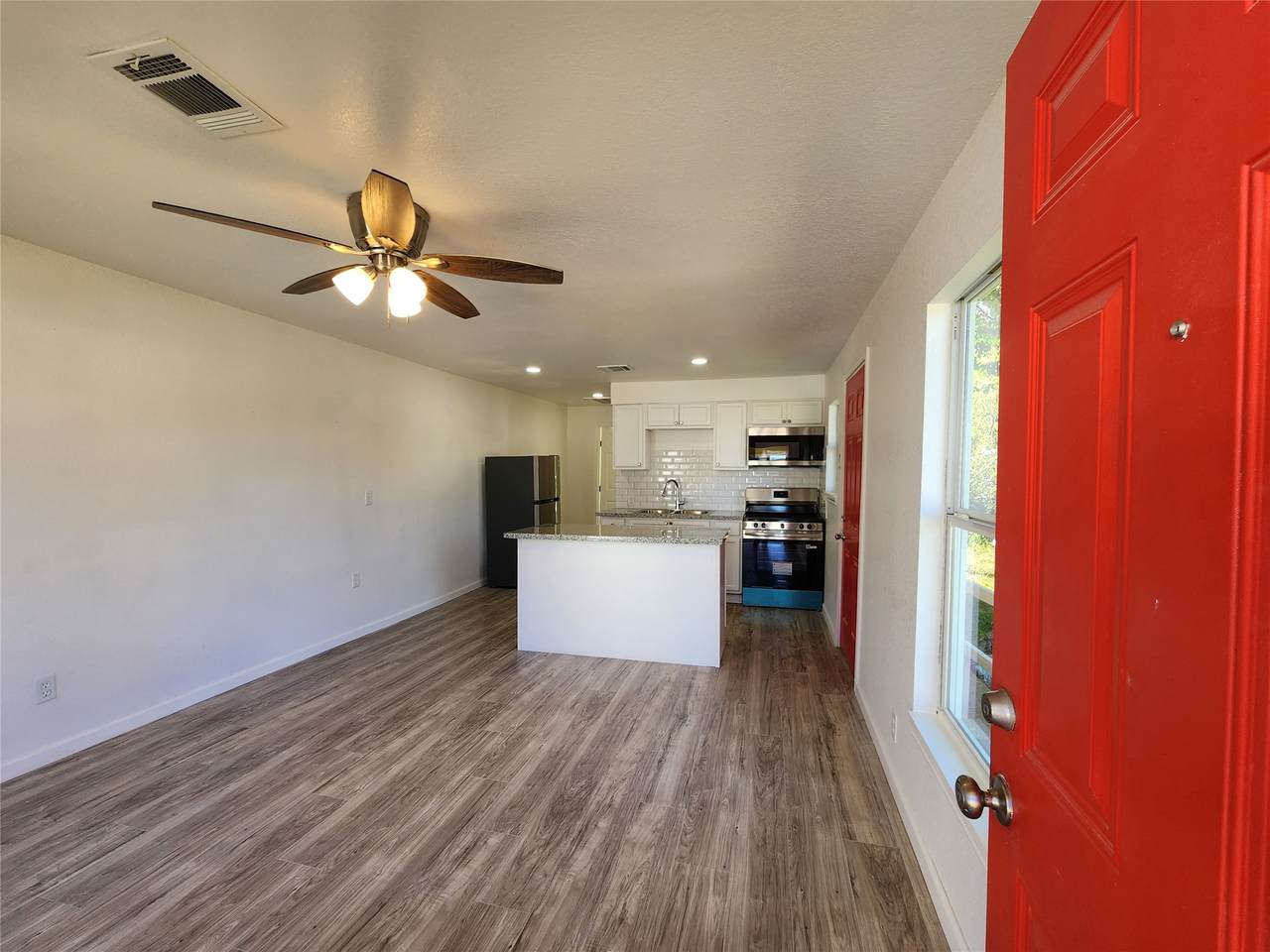 2706 Berry Street - Photo 1
