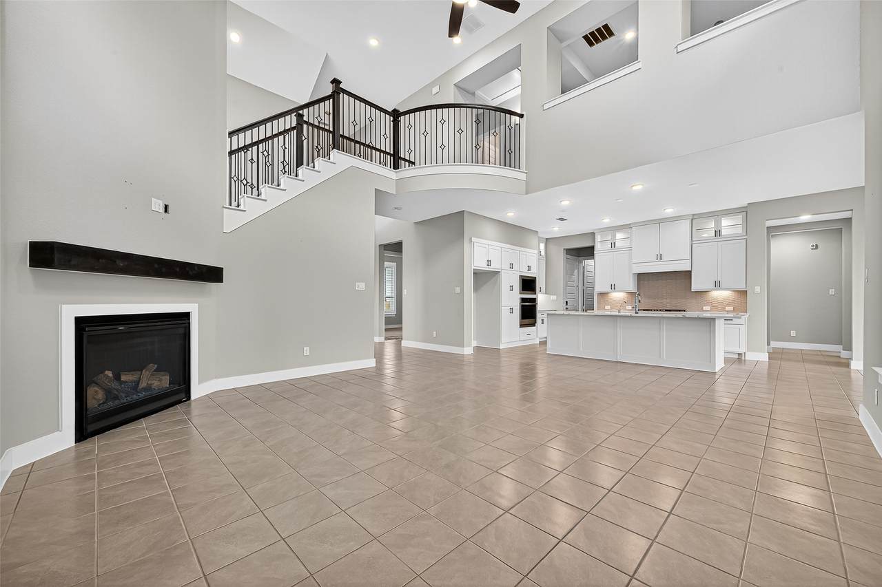 5606 Golden Elm Lane - Photo 1