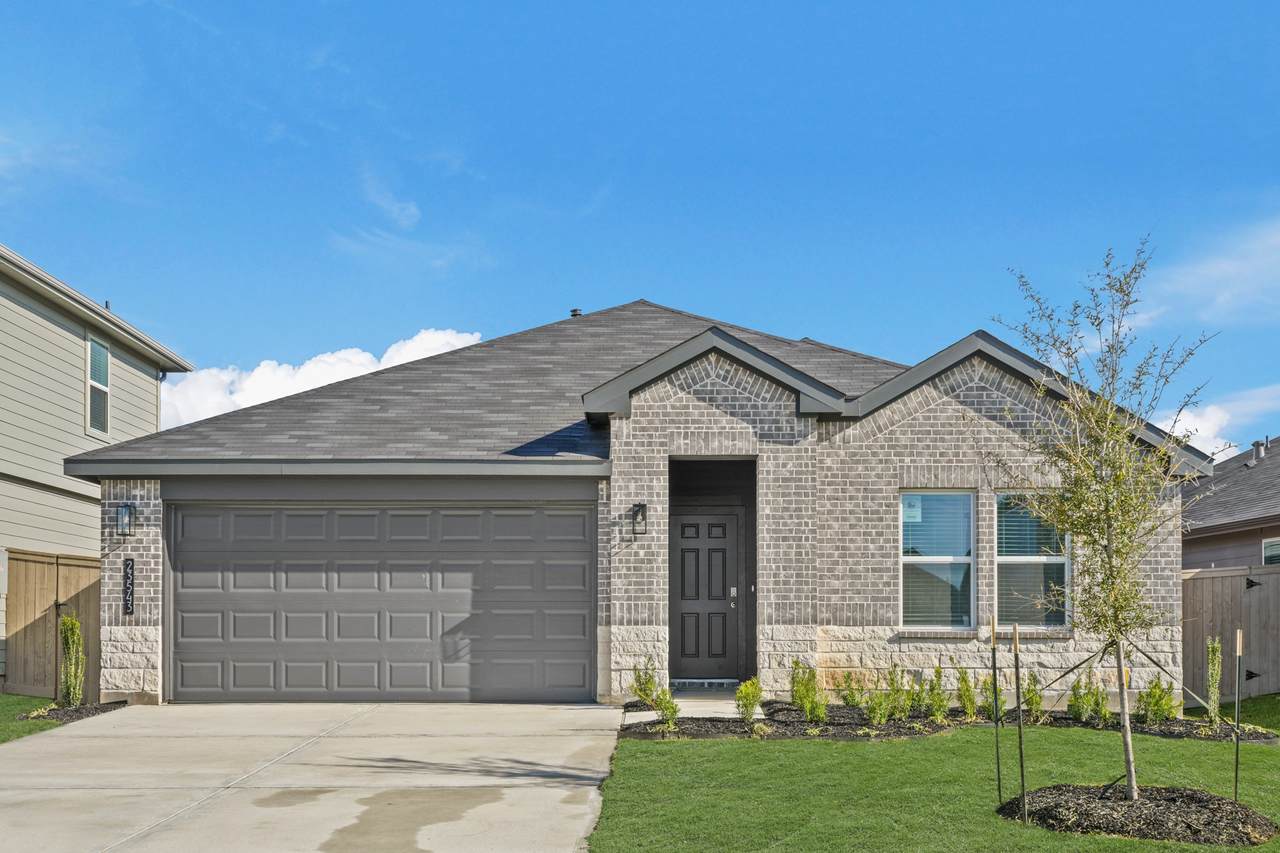 23543 Skyward Lane - Photo 1