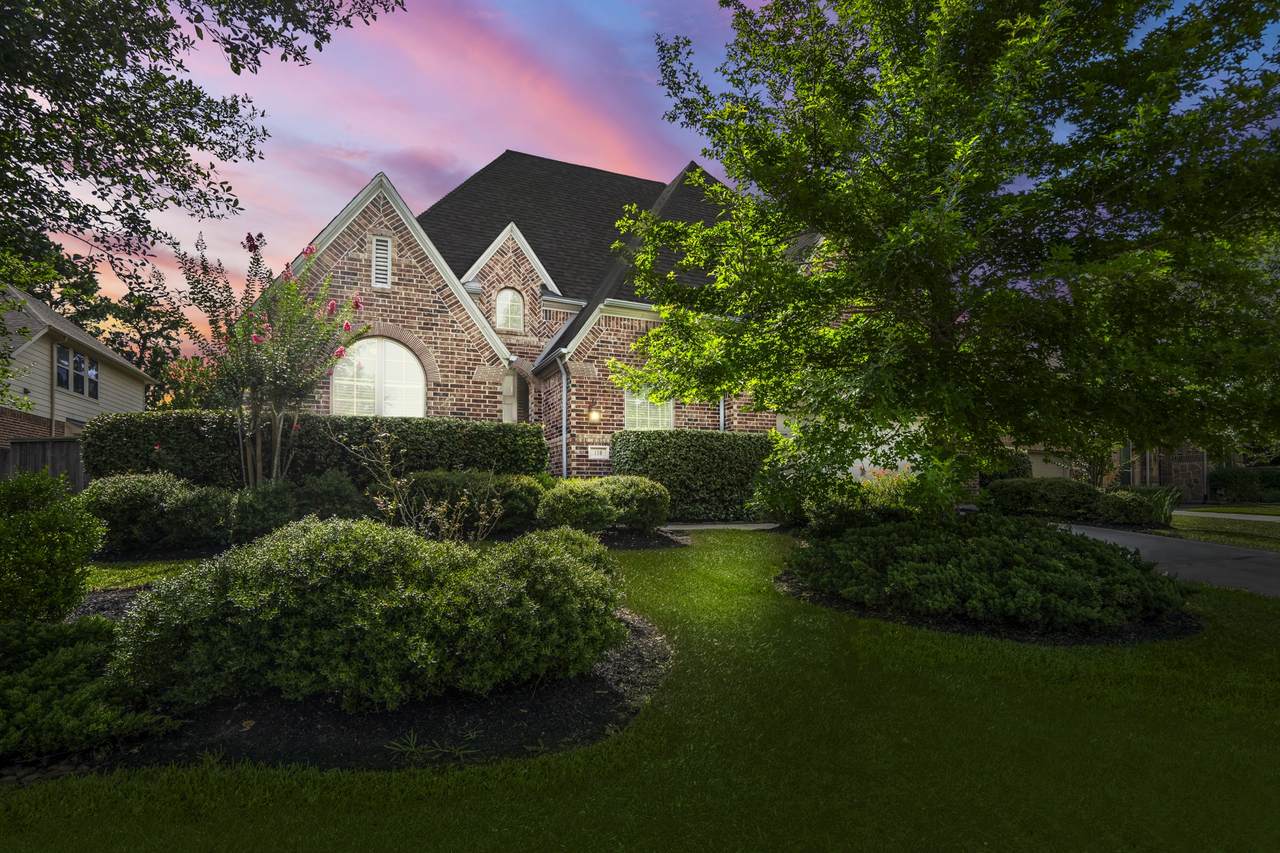 110 Hunter Hollow Drive - Photo 1