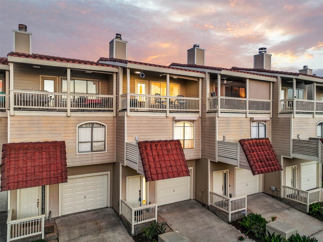 30 Dana Drive - Photo 1