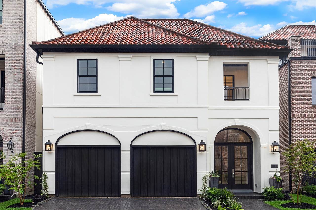 1131 Castellina Lane - Photo 1