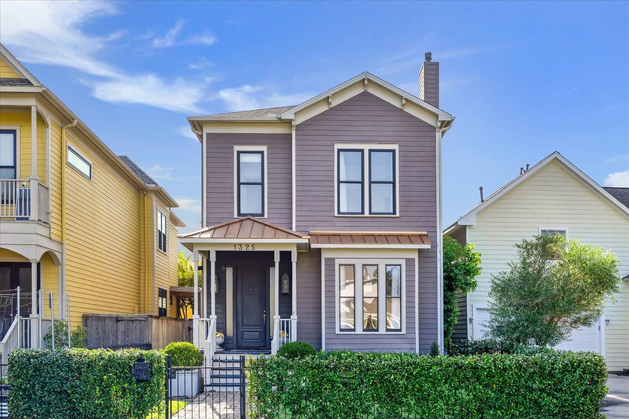 1325 Ashland Street - Photo 1