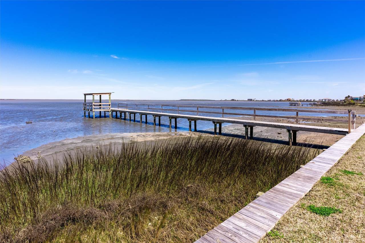 1040 Gayle Street - Photo 1