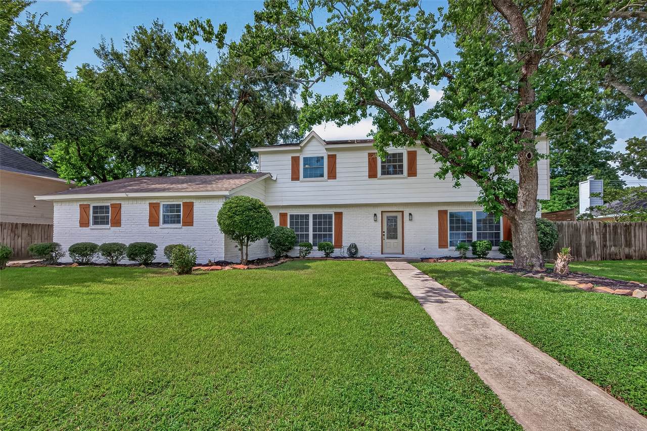 14826 Wallach Drive - Photo 1