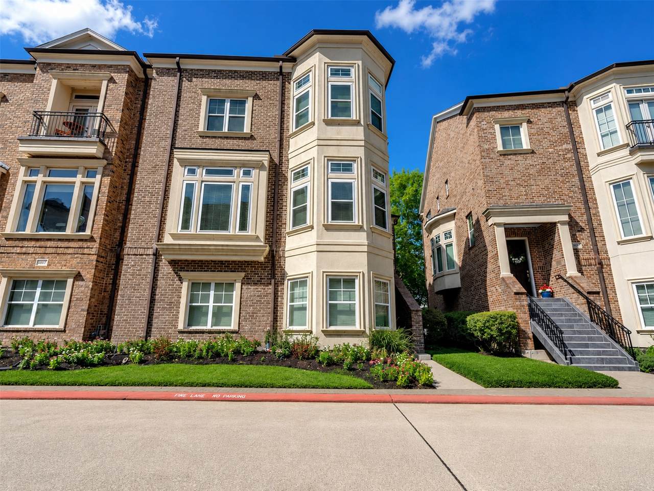 4611 Regent Manor Drive - Photo 1