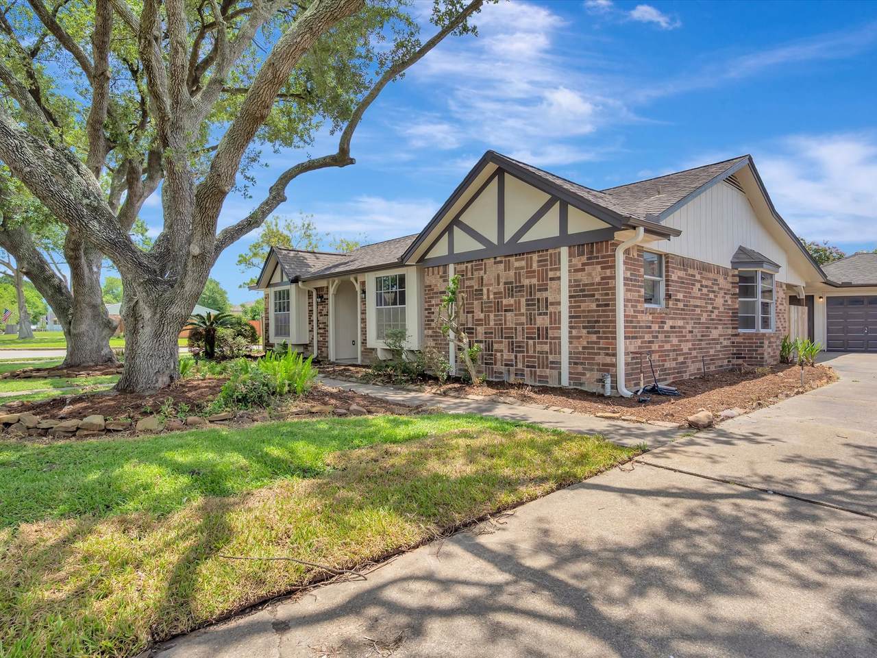 10340 Rocky Hollow Road - Photo 1
