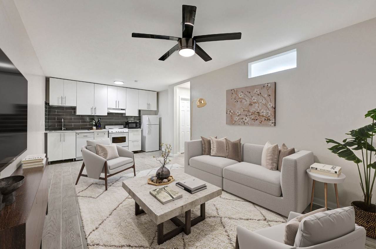 1607 Welch Street - Photo 1