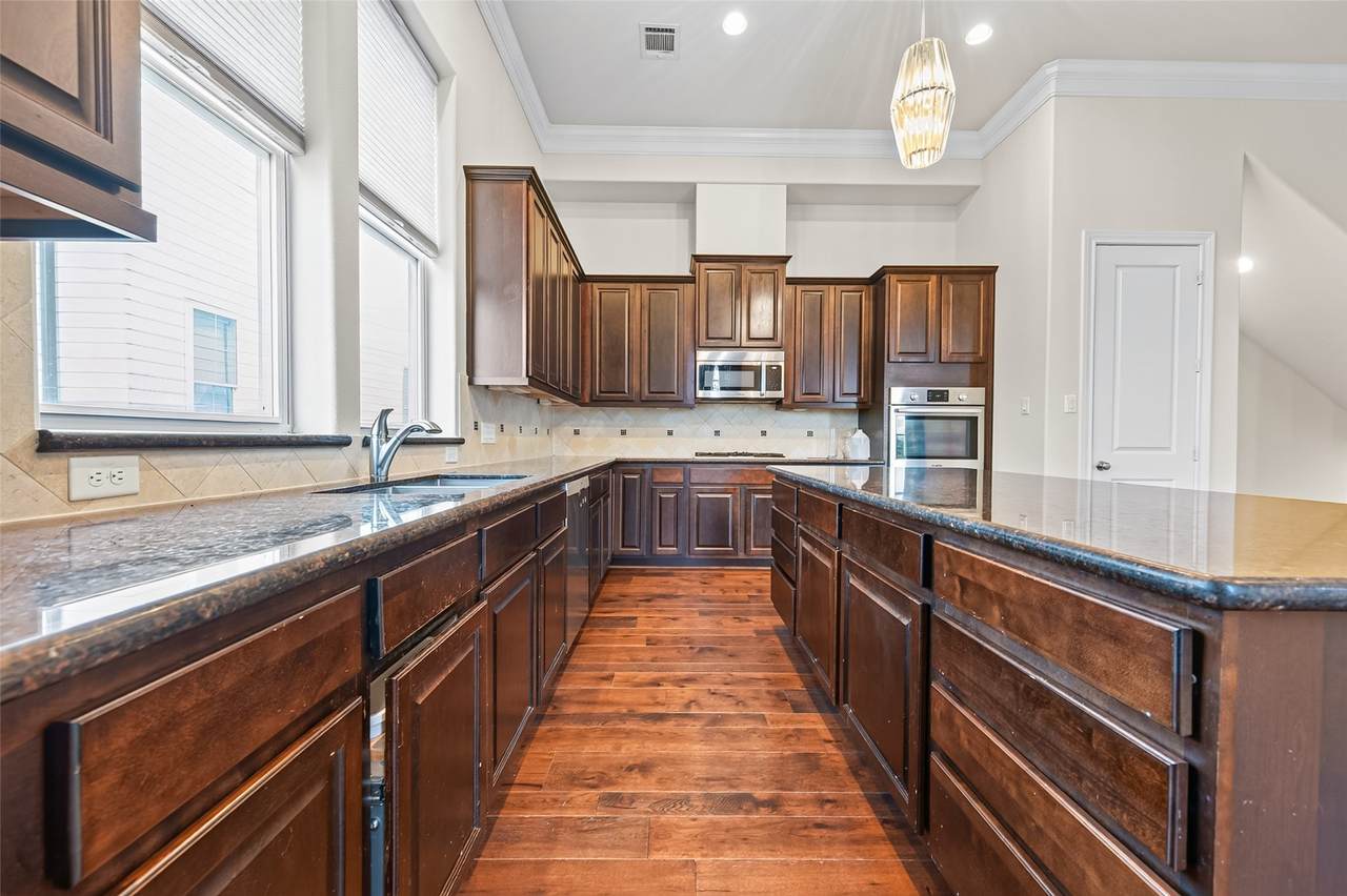 2964 Rusk Street - Photo 1