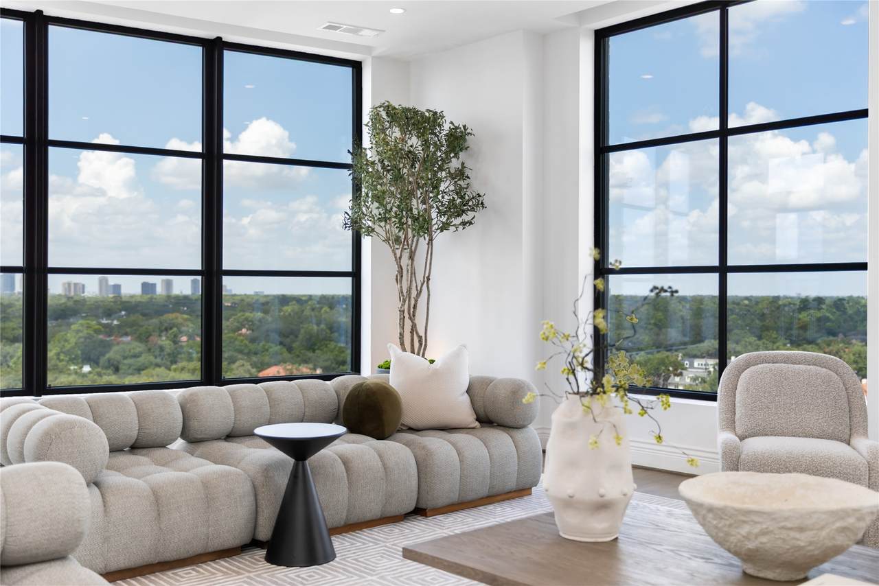 2323 San Felipe Street - Photo 1