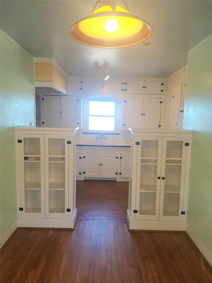 1827 Fourcade Street - Photo 1