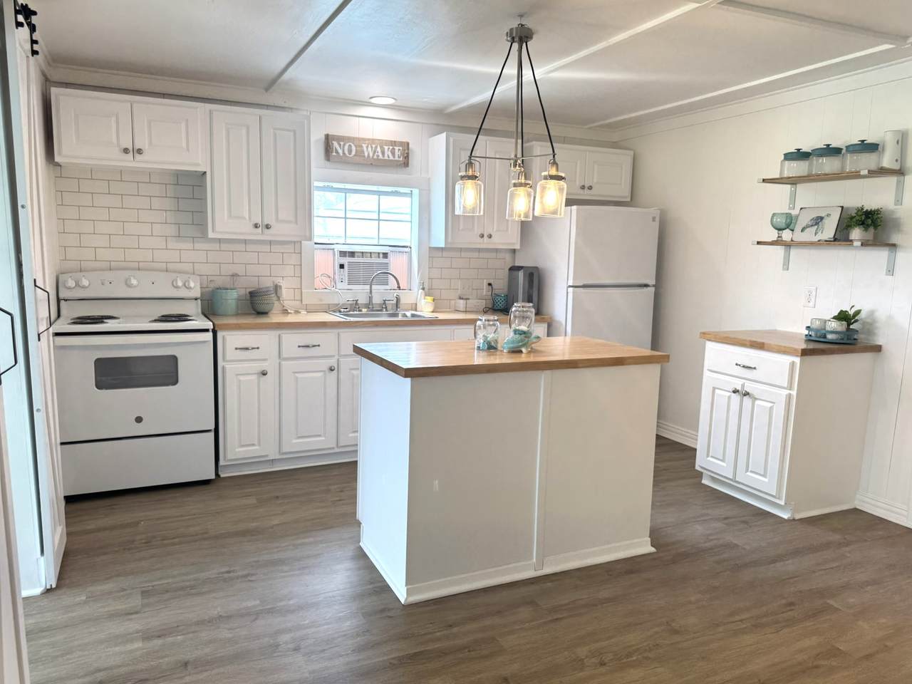 302 2nd Street - Photo 1