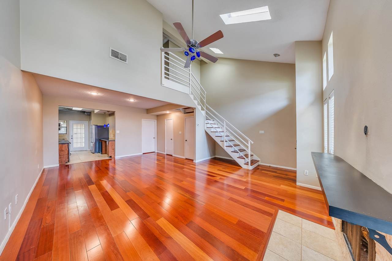 1018 Memorial Village Drive - Photo 1