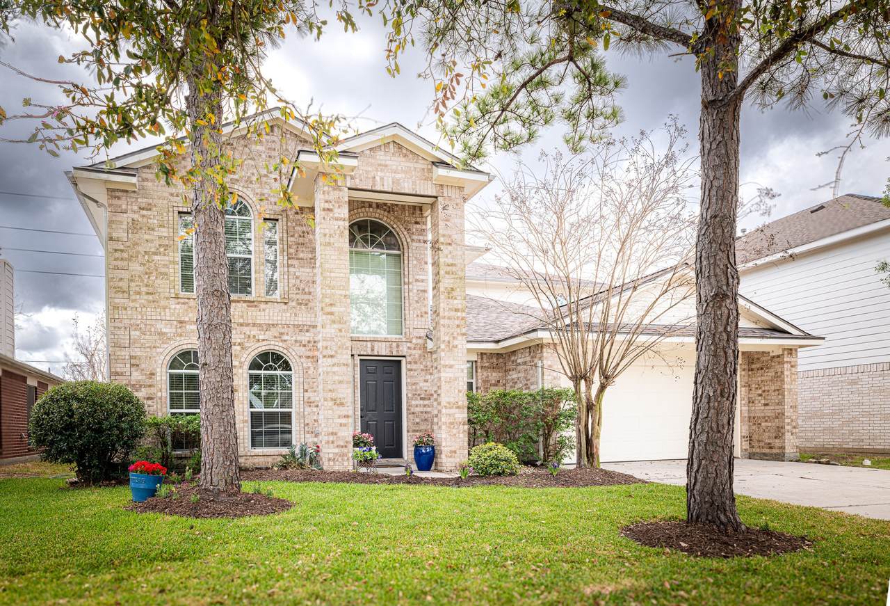 17323 Dakota Ridge Drive - Photo 1