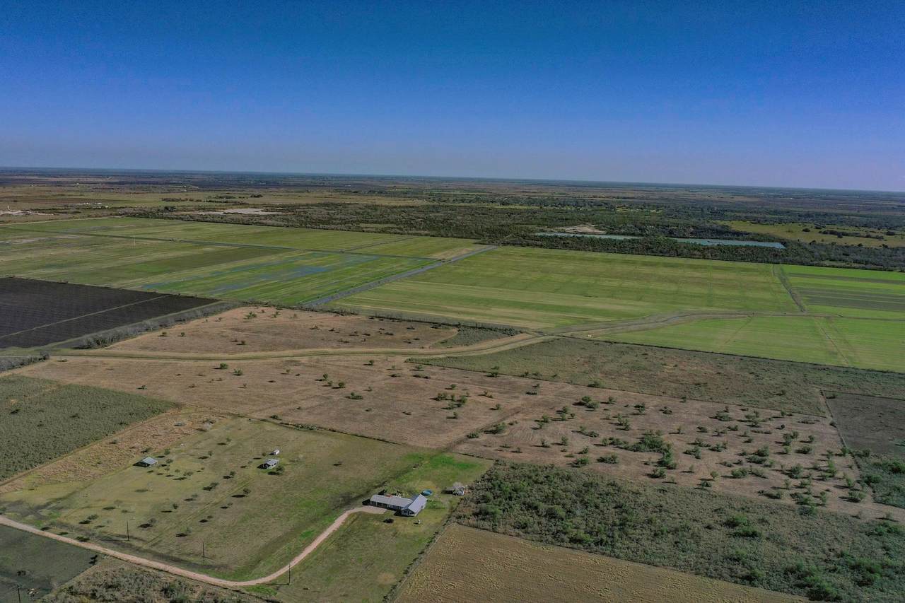 000 County Road 8 - Photo 1