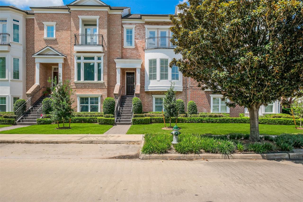 1374 Lake Pointe Parkway - Photo 1