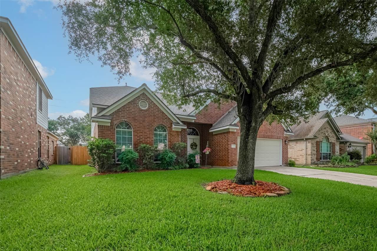 5822 Painted Trail Drive - Photo 1
