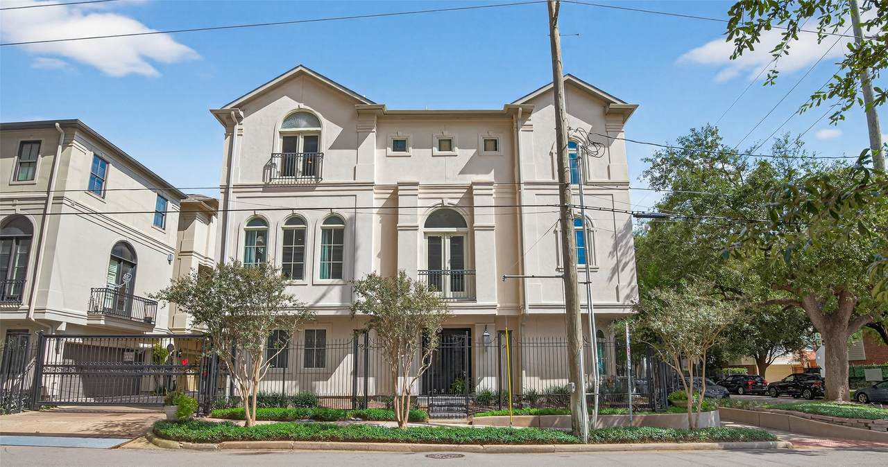 2624 Helena Street - Photo 1