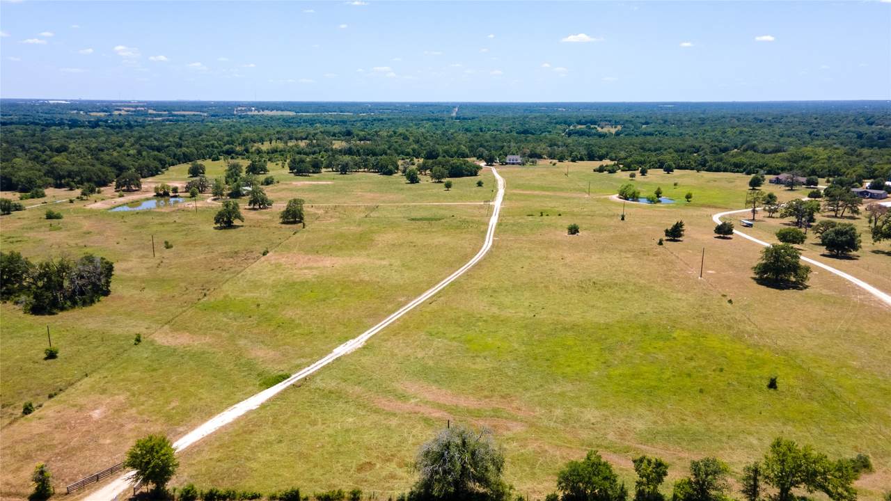 18732 Fm 974 - Photo 1