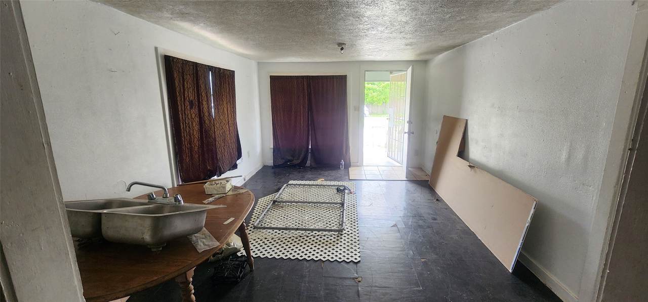 7309 Lockwood Drive - Photo 1