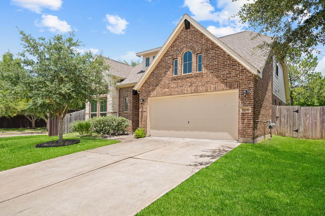 5138 Rollingstone Road - Photo 1