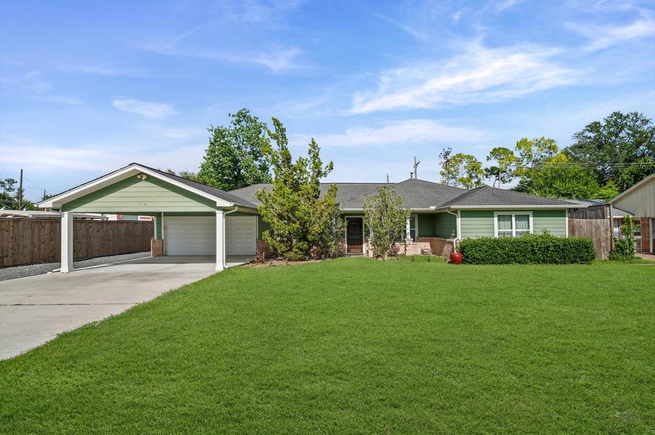 1526 Adkins Road - Photo 1