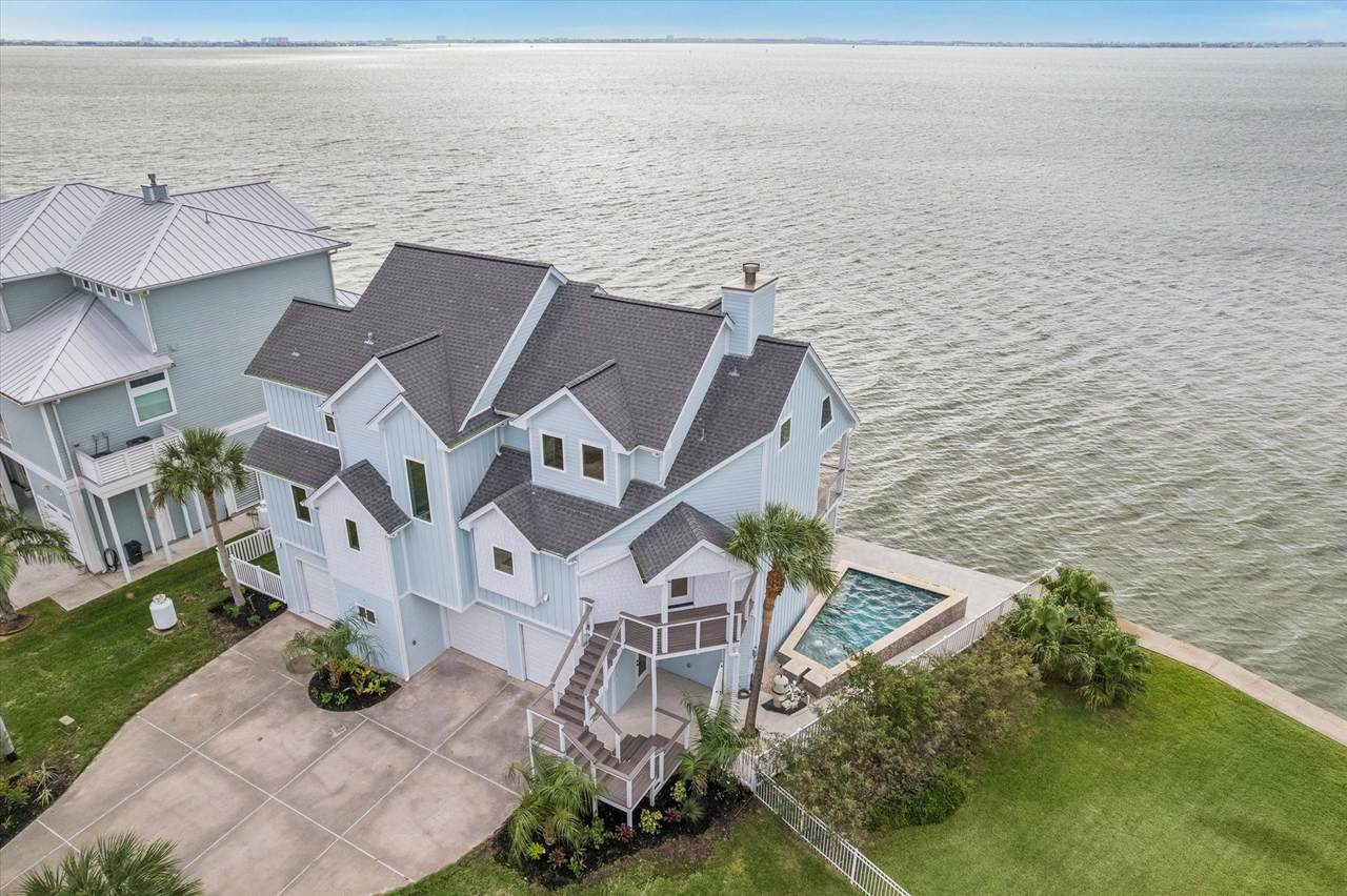 143 Bora Bora Drive - Photo 1