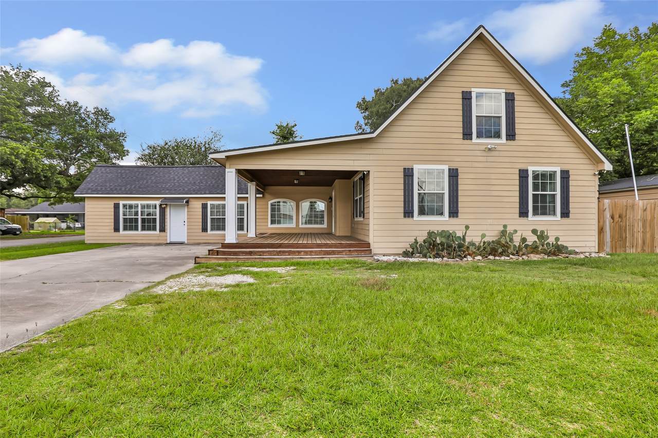 202 Kay Street - Photo 1