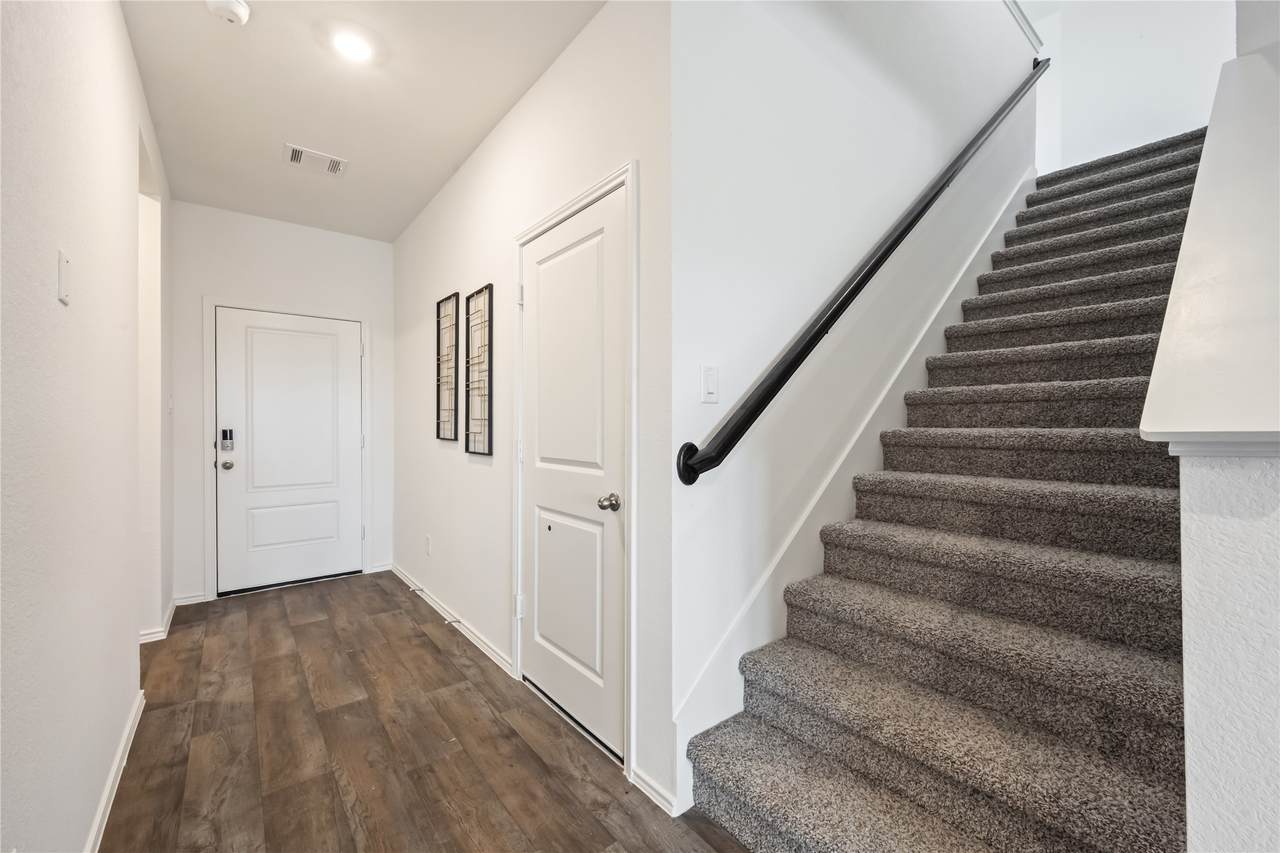 https://bt-photos.global.ssl.fastly.net/harmls/1280_boomver_2_90309174-2.jpg