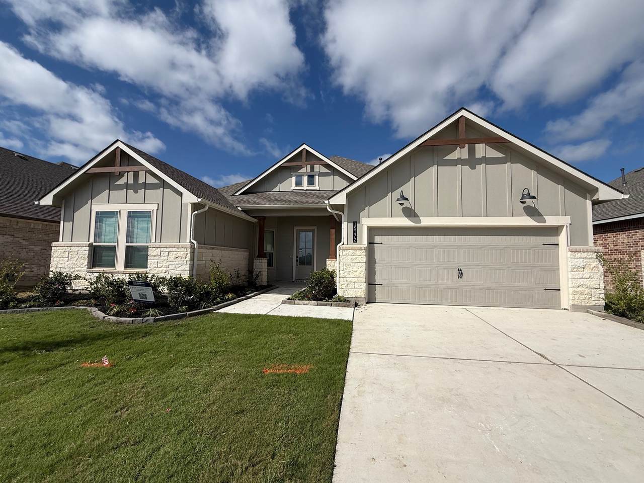 15172 Corbin Ct - Photo 1