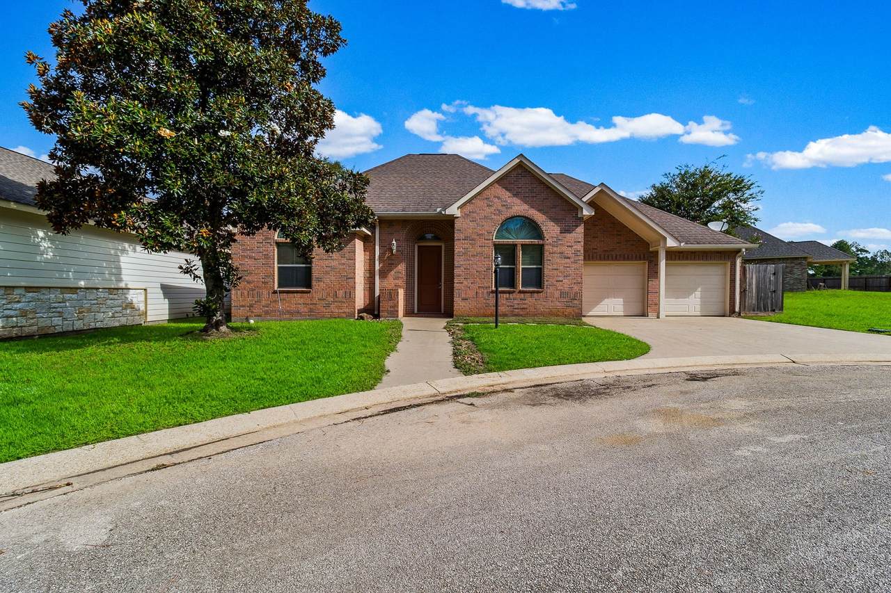 104 Sunset Court - Photo 1