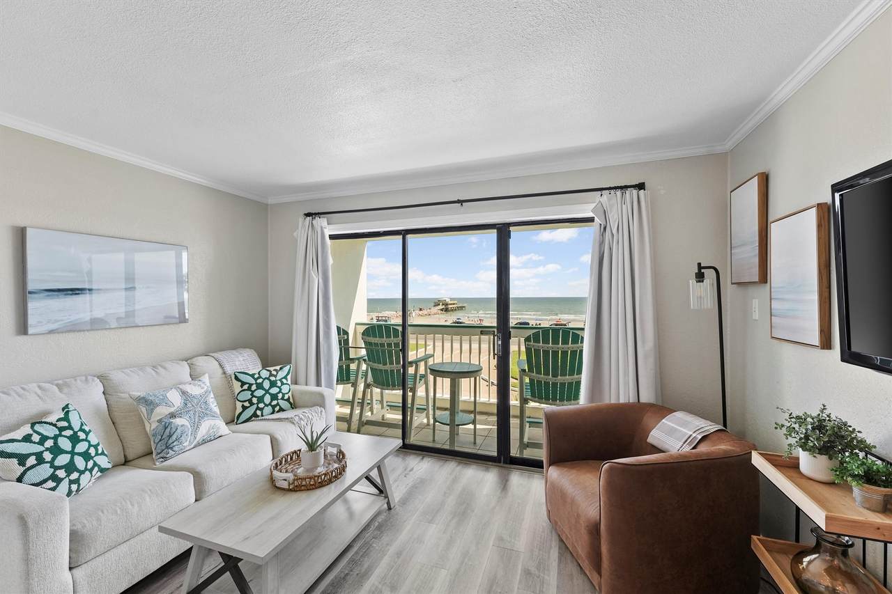 6102 Seawall Boulevard - Photo 1