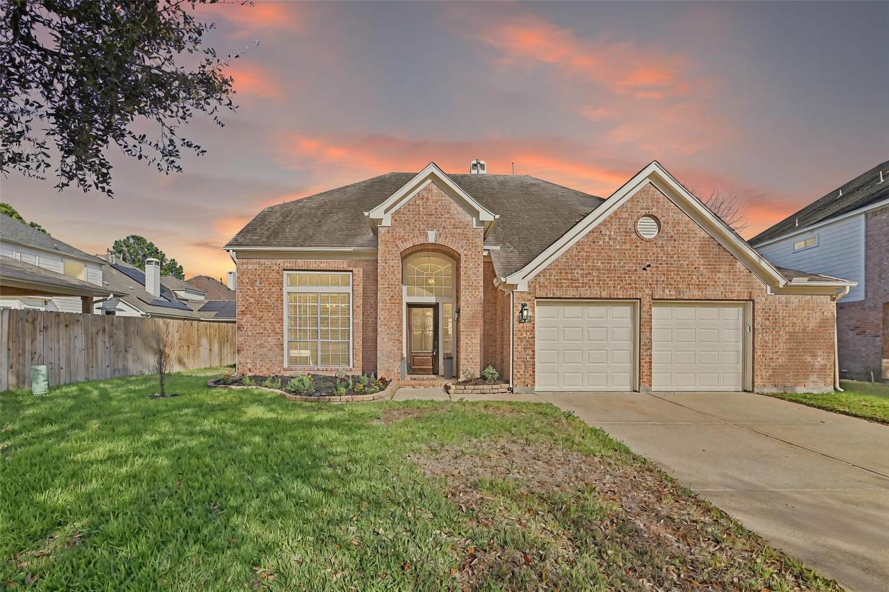 16210 Broken Timber Circle - Photo 1
